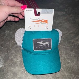 Sitka Women’s Mesh back Trucker Cap